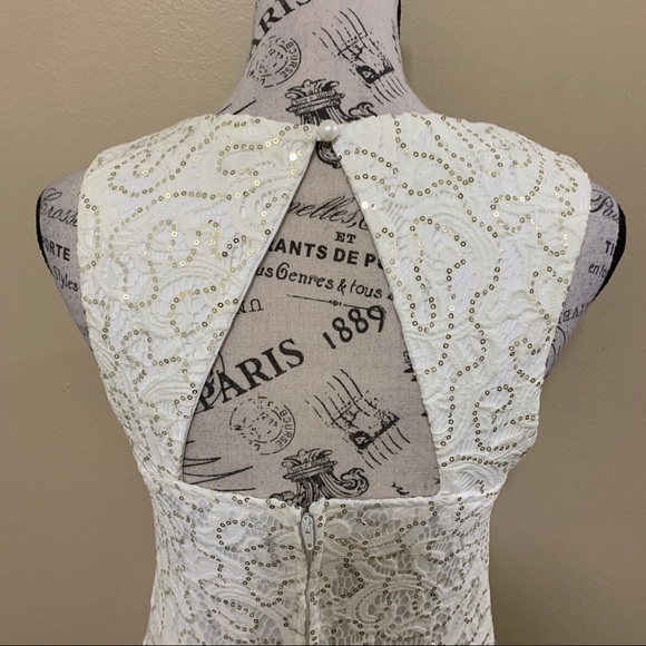City Triangles White Ivory Gold Sequined Sleeveless Dress Size 5 - Picture 9 of 15